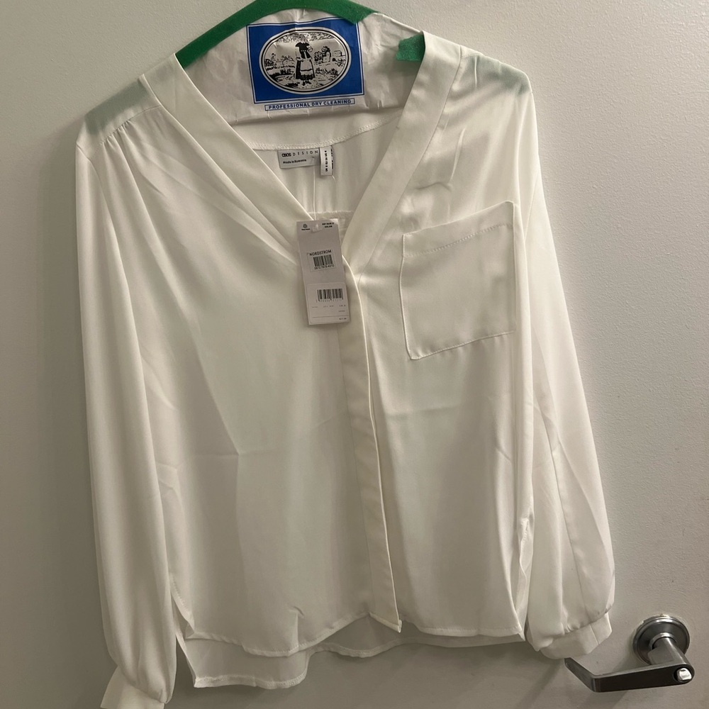 ASOS white long sleeve blouse never worn tags on